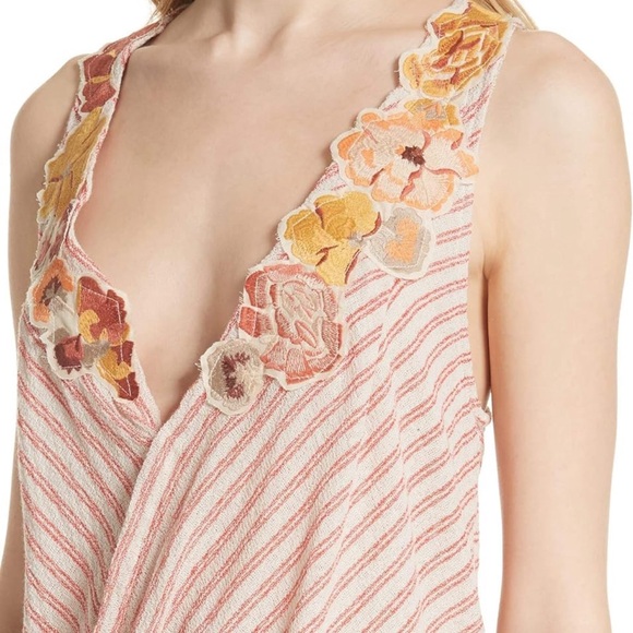 [ FREE PEOPLE ] Frida embellished floral surplice tank in red tank: XS: like new - Picture 10 of 10